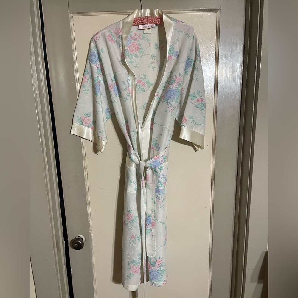 Vintage Vandermere Floral Robe w/ Satin Trim Union Made M
